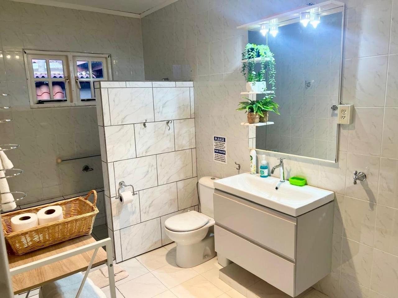 3-Bedroom Villa With A Jacuzzi Noord Kültér fotó